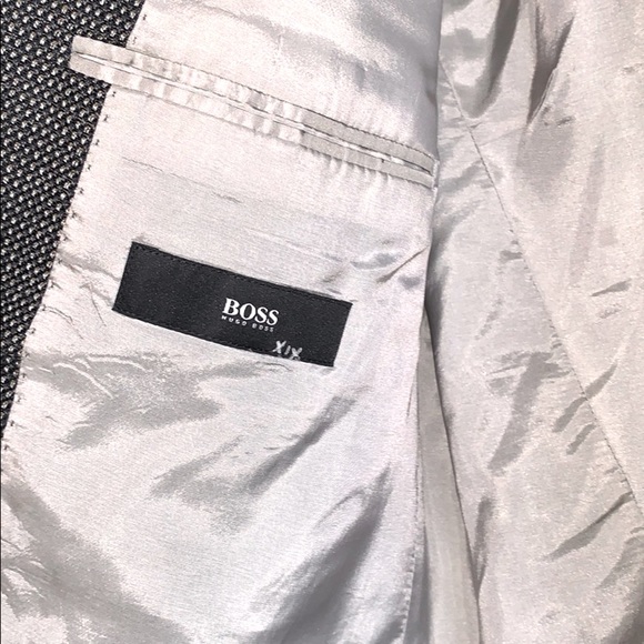 // HUGO BOSS BLAZER // - Picture 3 of 6